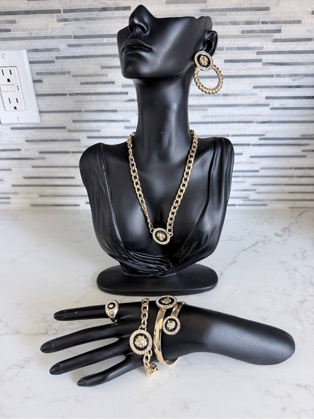 Gold-Tone Crystal Circle Pendant Necklace,earrings,ring and Bracelet Set - Gold